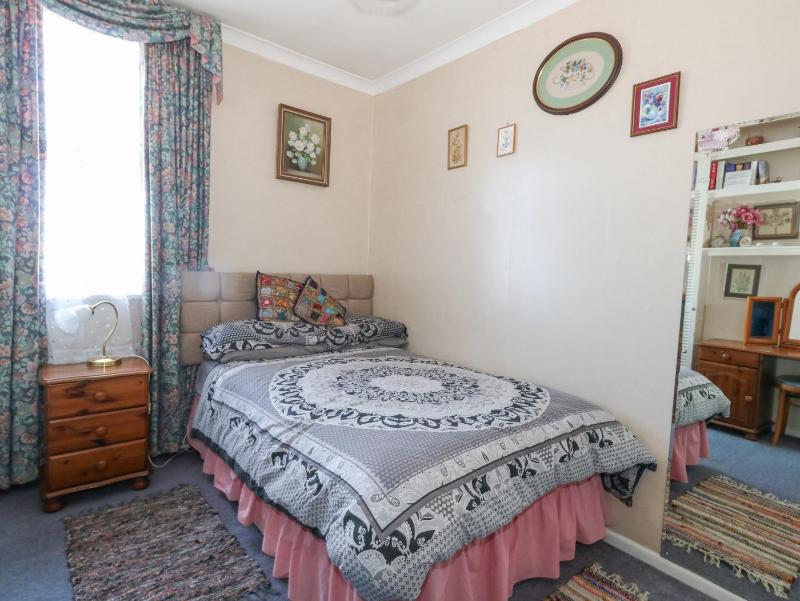 Victorian Town House - image 31