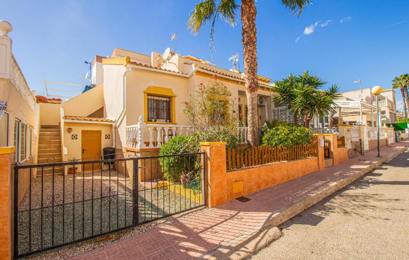 Two-Bedroom Holiday Home image 1
