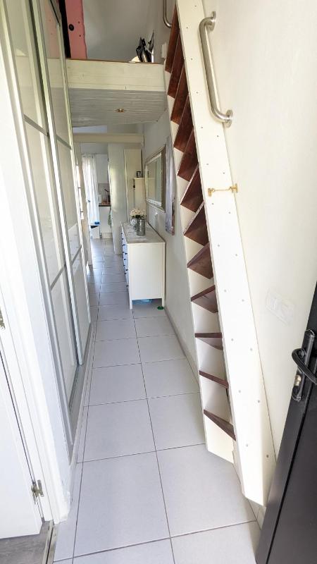 Central Sea View Apartment - image 42