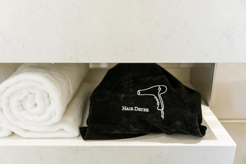  Premium Room image 3