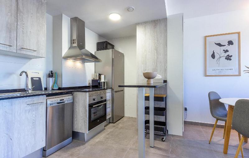 Beach Front Apartment In Denia With Wifi - image 13