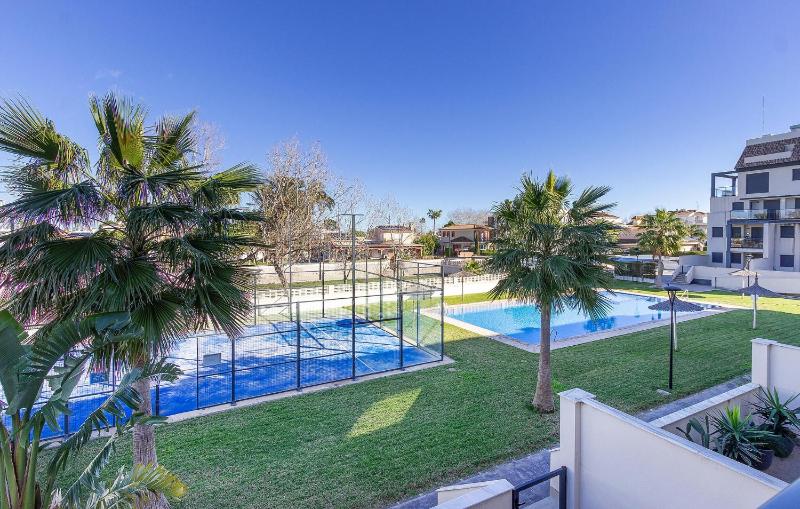 Beach Front Apartment In Denia With Wifi - image 17