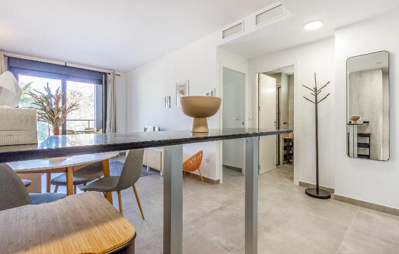 Beach Front Apartment In Denia With Wifi - image 2
