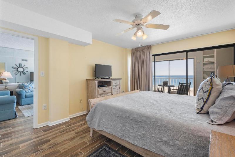 Edgewater 31 - image 21