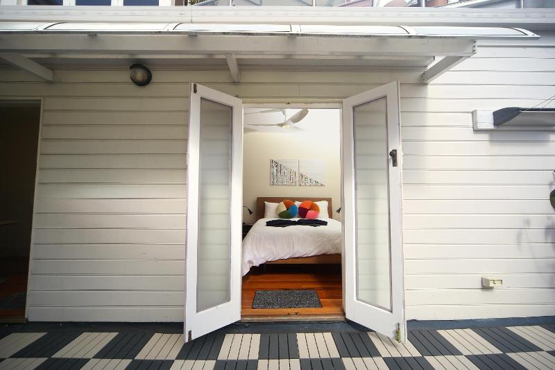 Three-Bedroom Apartment image 4