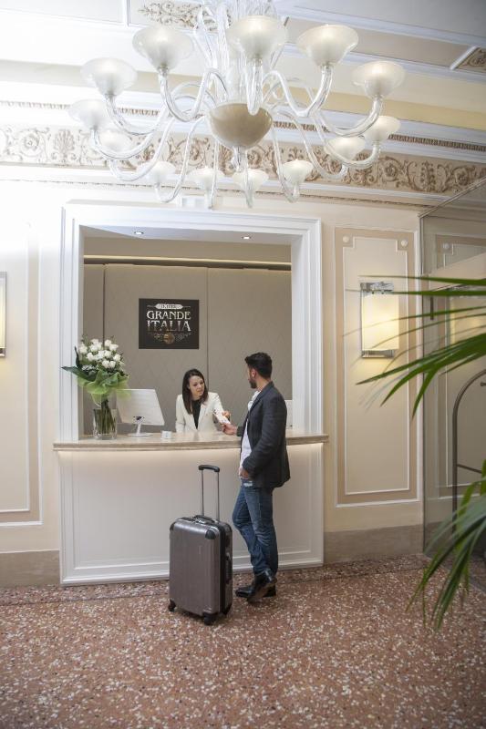 Hotel Grande Italia - image 4
