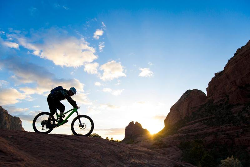 Mountain Modern Sedona Tapestry Collection by Hilton - image 4