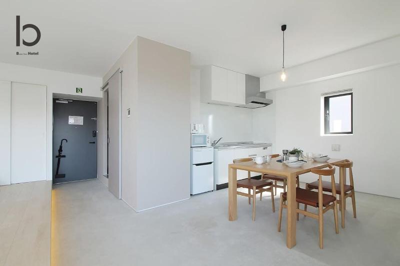 b hotel 401 Premium City View Apartment - image 15