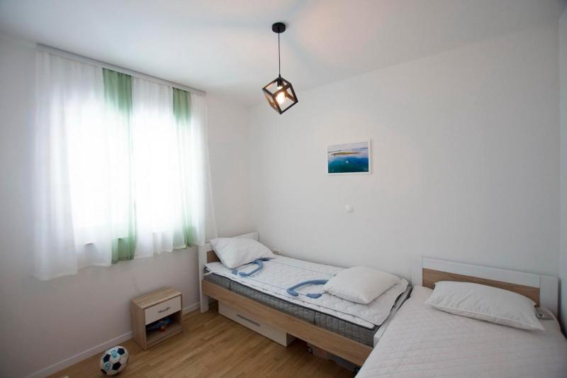 Apartments with parking space Pakostane Biograd - 22446 - image 8