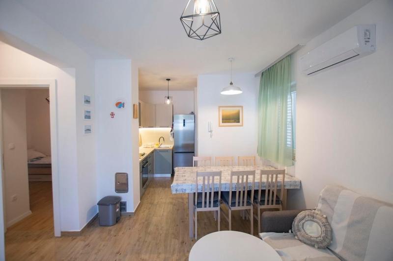 Apartments with parking space Pakostane Biograd - 22446 - image 13