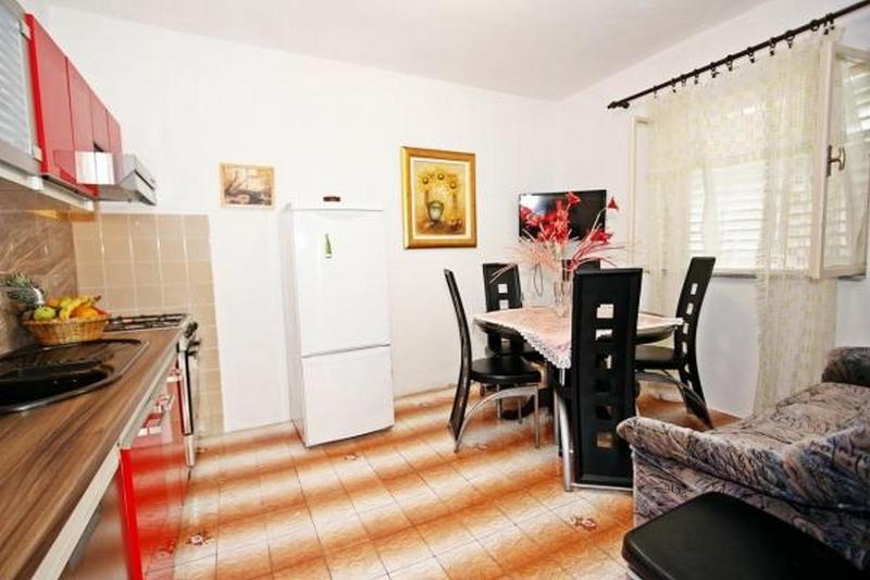 Apartments with parking space Supetar Brac - 22504 - image 9