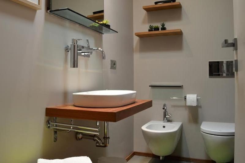 Double Room image 2