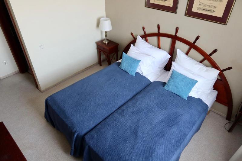 Standard Double or Twin Room image 4