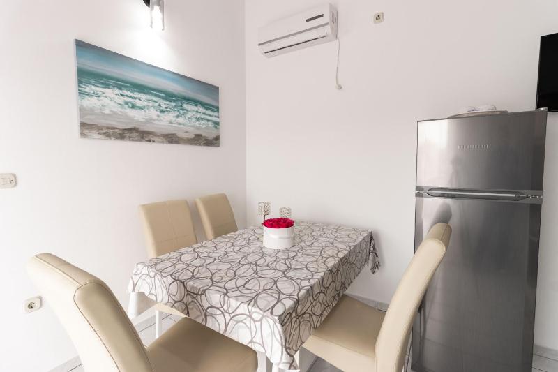 Antonela Apartment - image 18