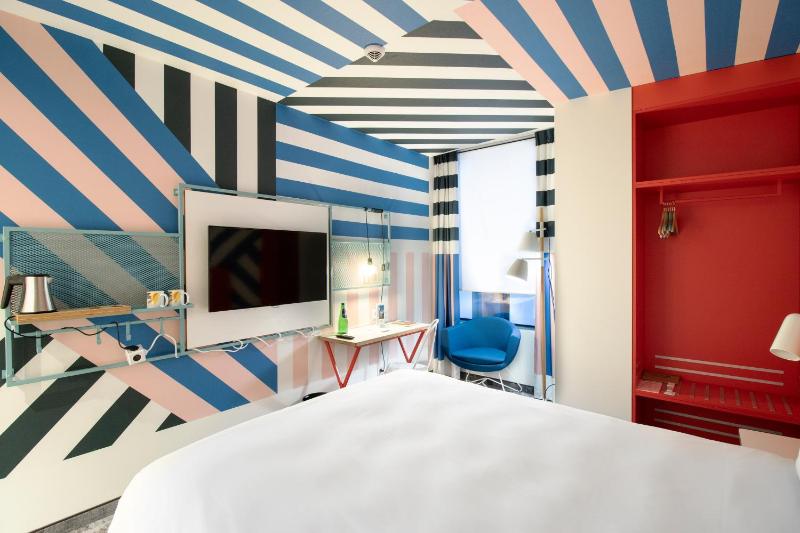 Standard Single Room image 3