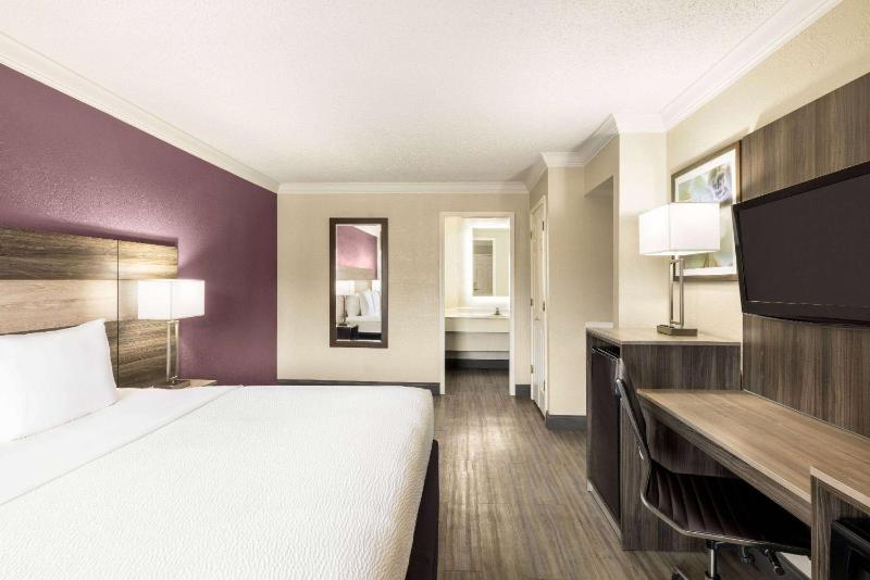 King Room image 1