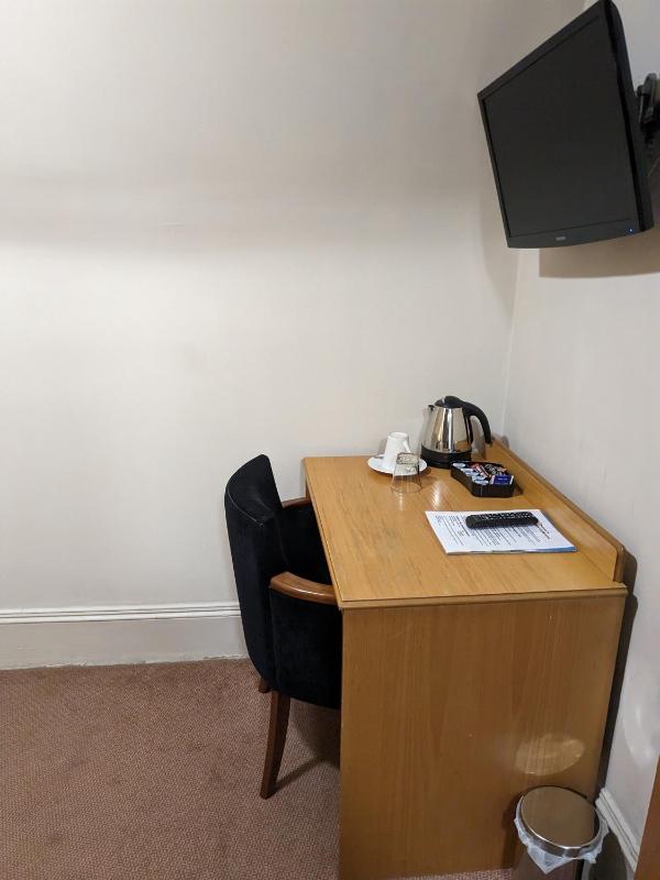 Executive Single Room image 4