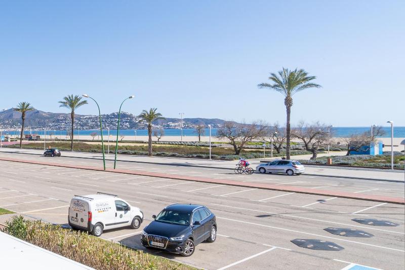 1013 Apartamento vista mar con 2 habitaciones by homeselectspain - image 18