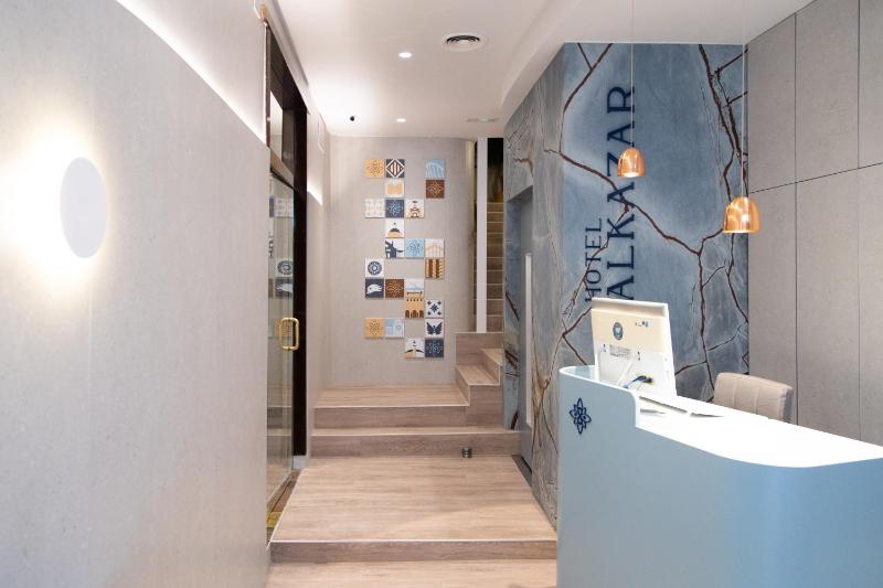 Hotel Alkazar - image 5