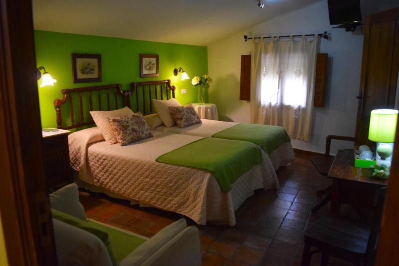 Deluxe Queen Room with Two Queen Beds image 1