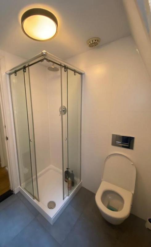 Deluxe Double Room with Shower image 3