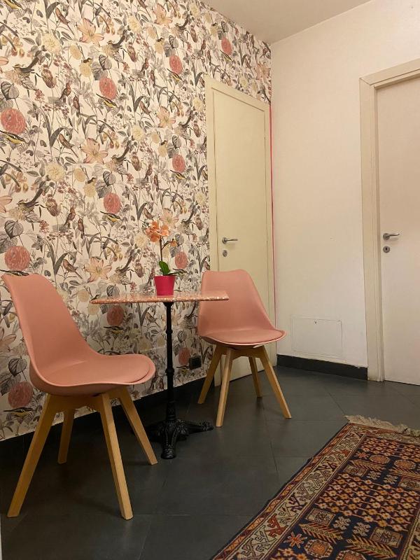 Double or Twin Room image 4