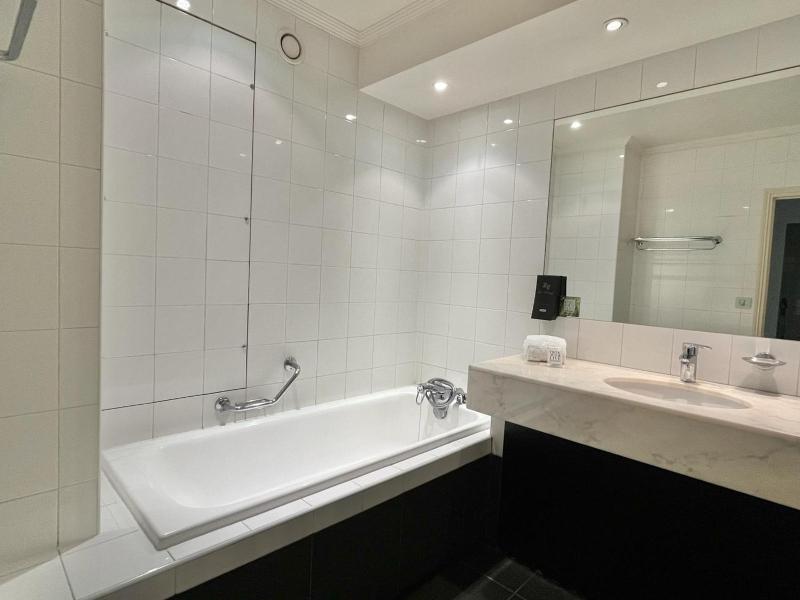 Junior Suite image 3