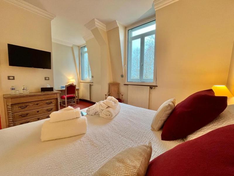 Luxury Suite image 4