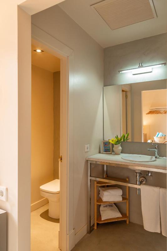 Double Room with Mountain View image 2