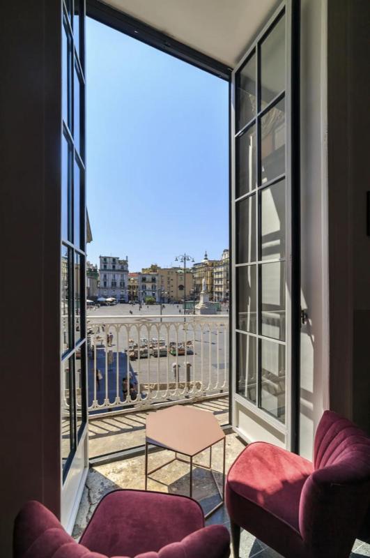 Luxury Triple Room image 3