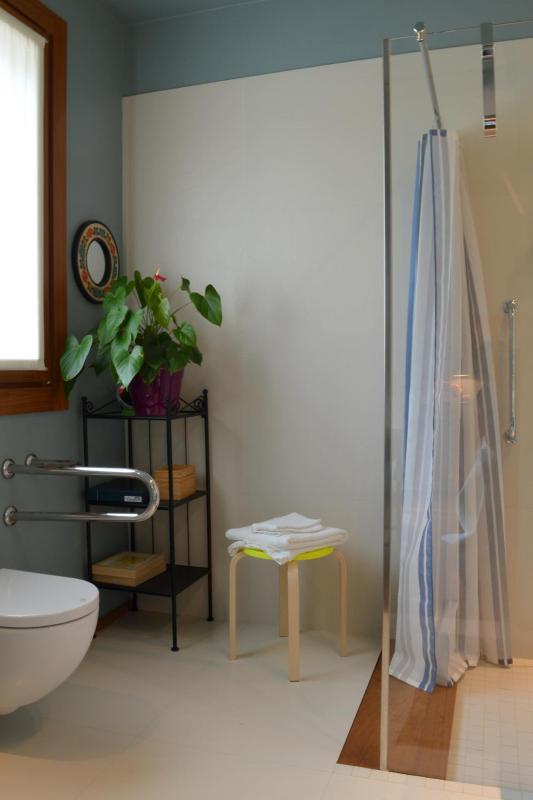Double Room with Private Bathroom image 2
