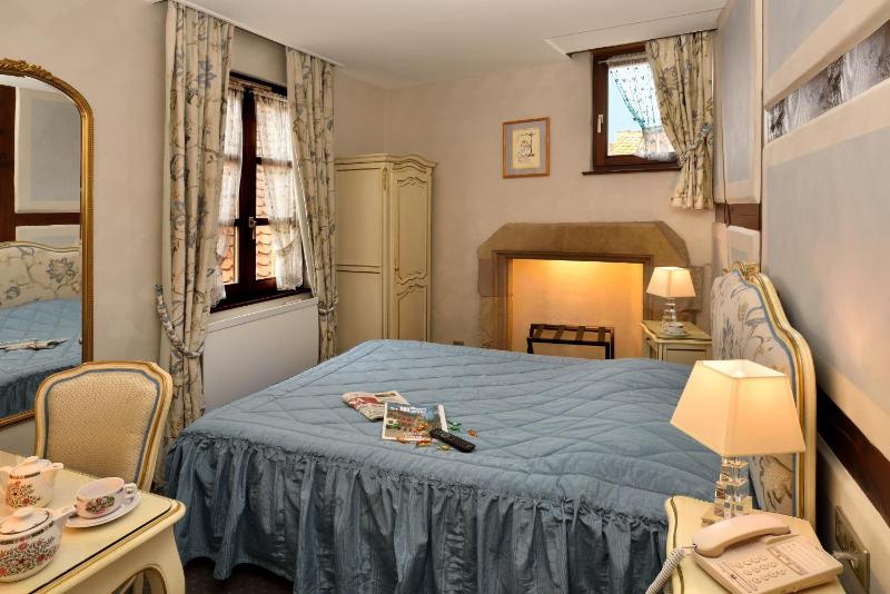 Standard Double or Twin Room image 3