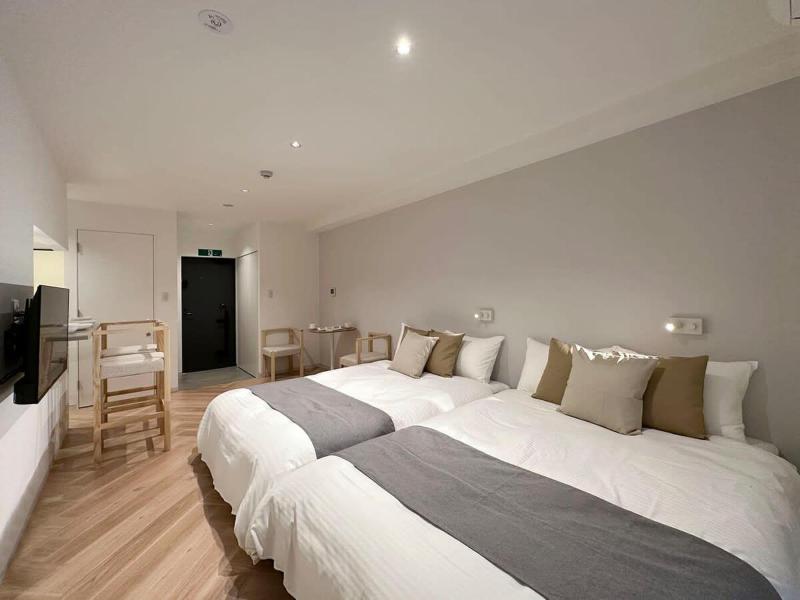 b hotel Rijodori - Complimentary Breakfast Included City Central Studio - image 16
