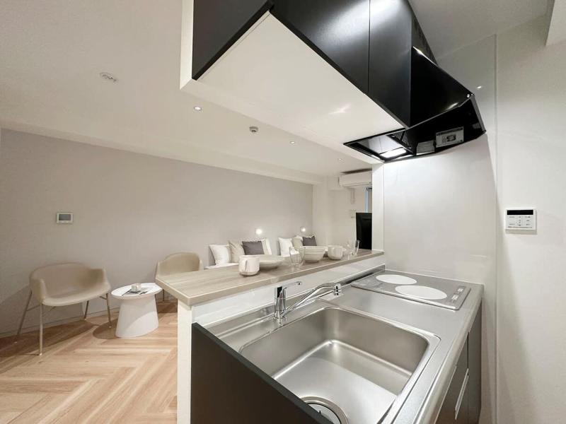 b hotel Rijodori - City-Center Studio in Hiroshima with Breakfast - image 4