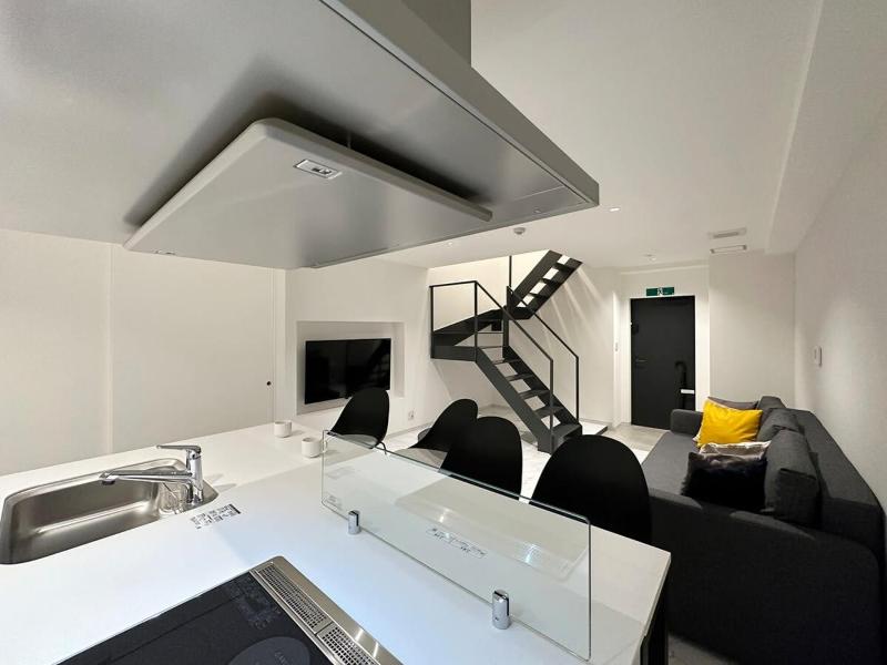 b hotel Rijodori - Modern 6ppl City Apt with Breakfast Included - image 13
