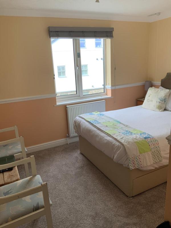 Standard Double Room image 2