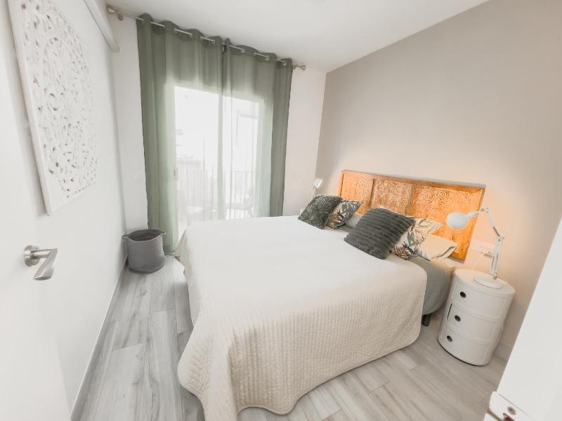 Amazing 2 bedroom Apartment with big sun terrace Sitges centre beach - image 10