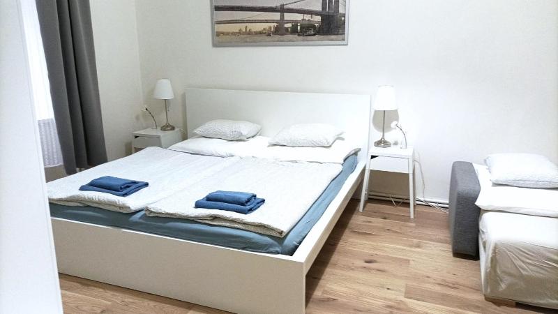 Superior Apartment image 1