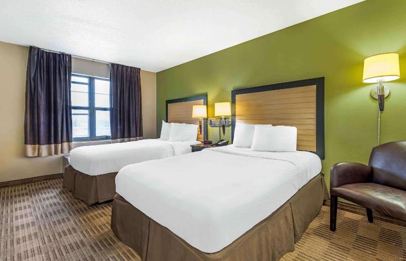 Studio with 2 Double Beds - Non-Smoking image 1