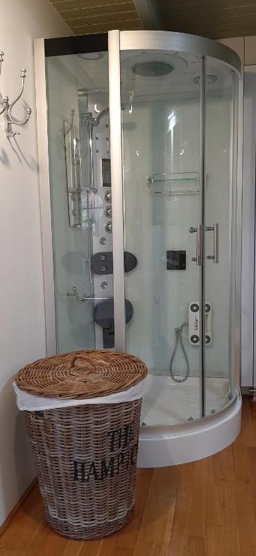 Double Room with Private Bathroom image 3