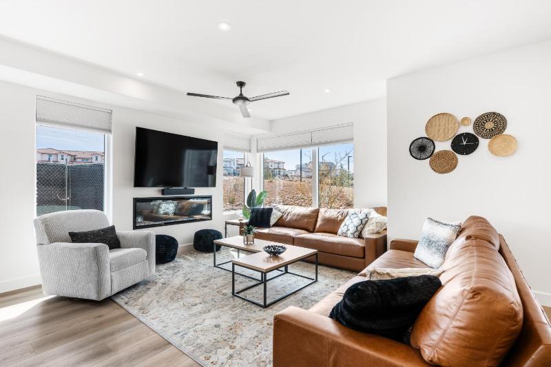 Five-Bedroom House image 1