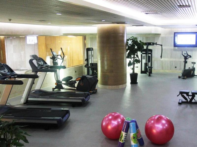 Grand Metropark Hotel Qingdao - image 4
