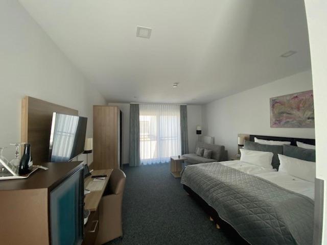 Deluxe Junior Suite image 2