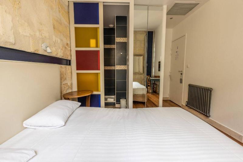 Double Room - Alienor Building image 3