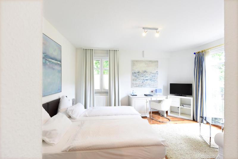 Superior Single Room image 1