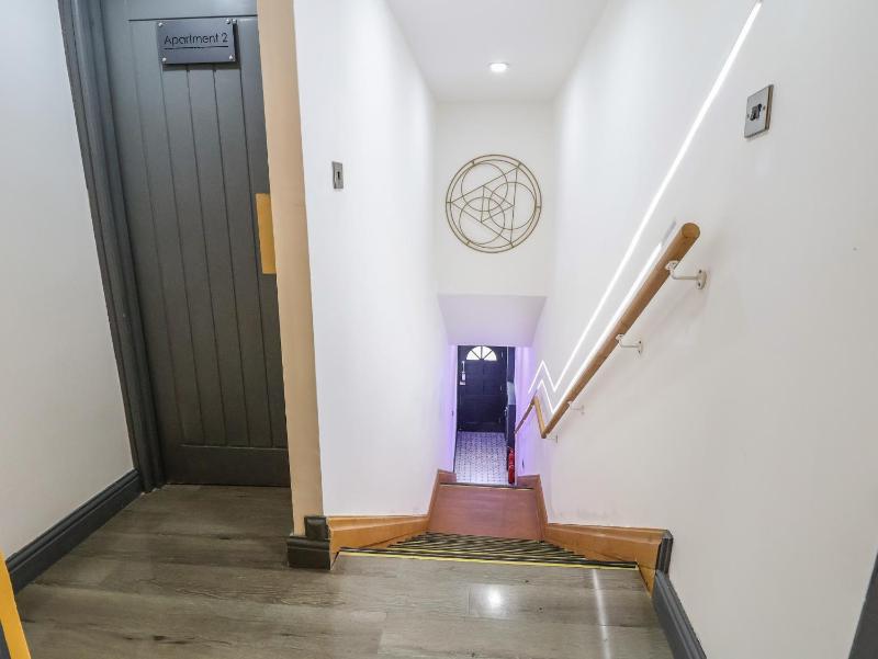 The Cloud Apartment 1 near station - image 8