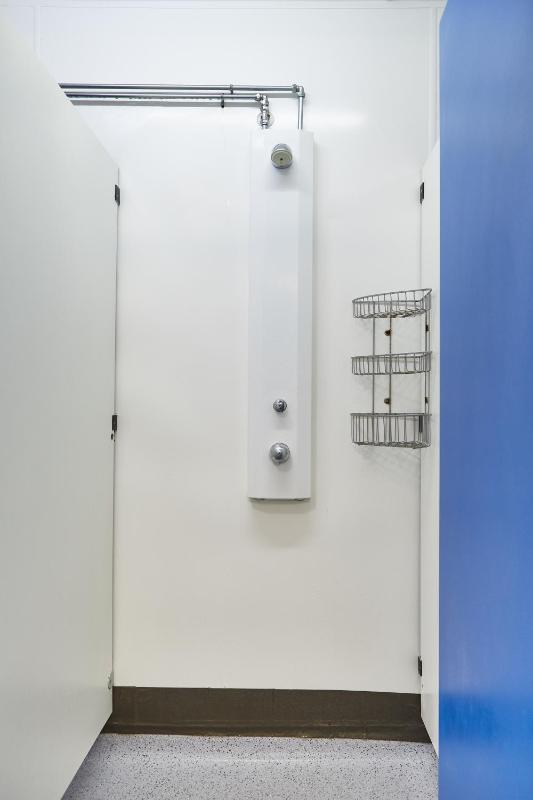 Bed in 8-Bed Mixed Dormitory Room with External Shared Bathroom image 4