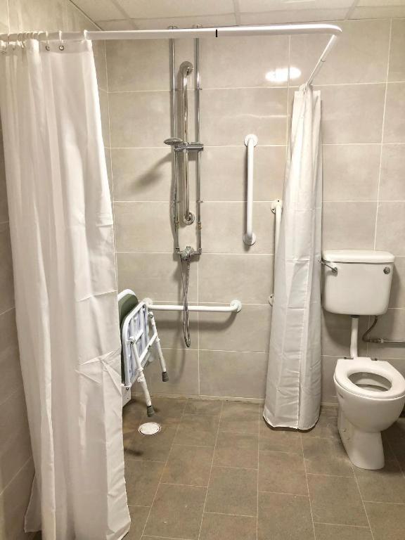 Double Room - Disability Access image 1