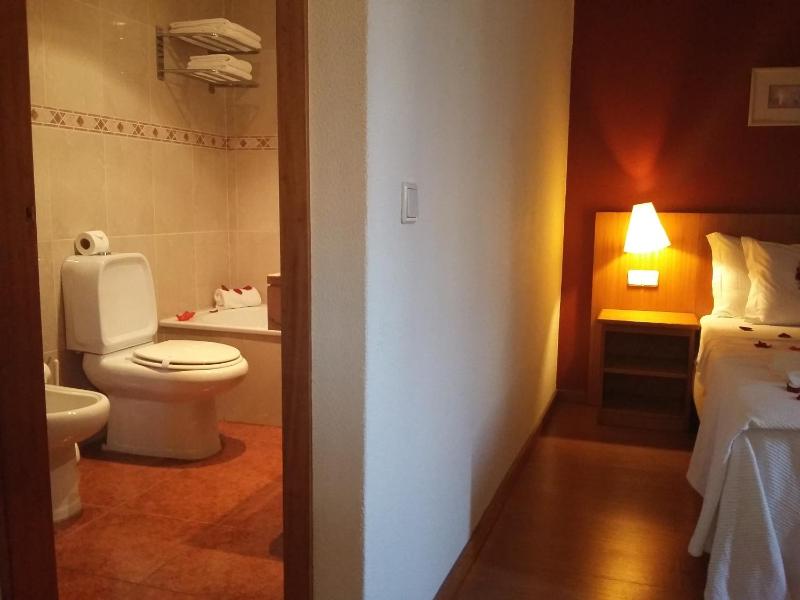  Double Room with Romantic Package image 4