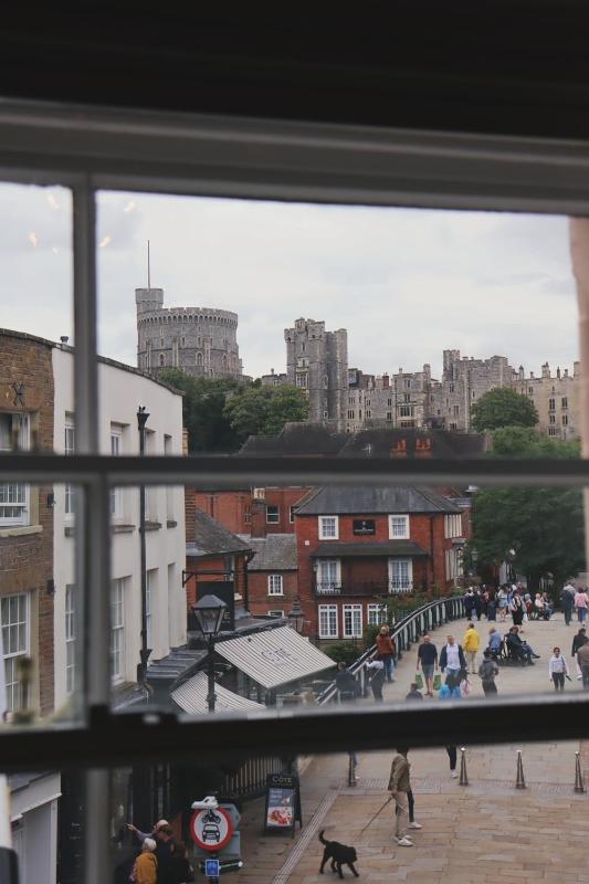 Deluxe Double Room with Castle View image 2